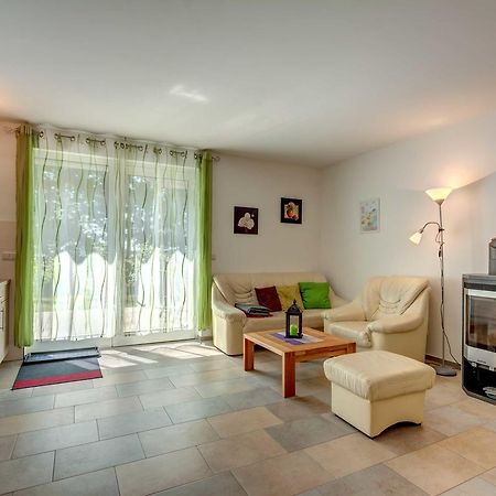Haus Werder Wohnung 2 Mit Kamin 치노비츠 외부 사진